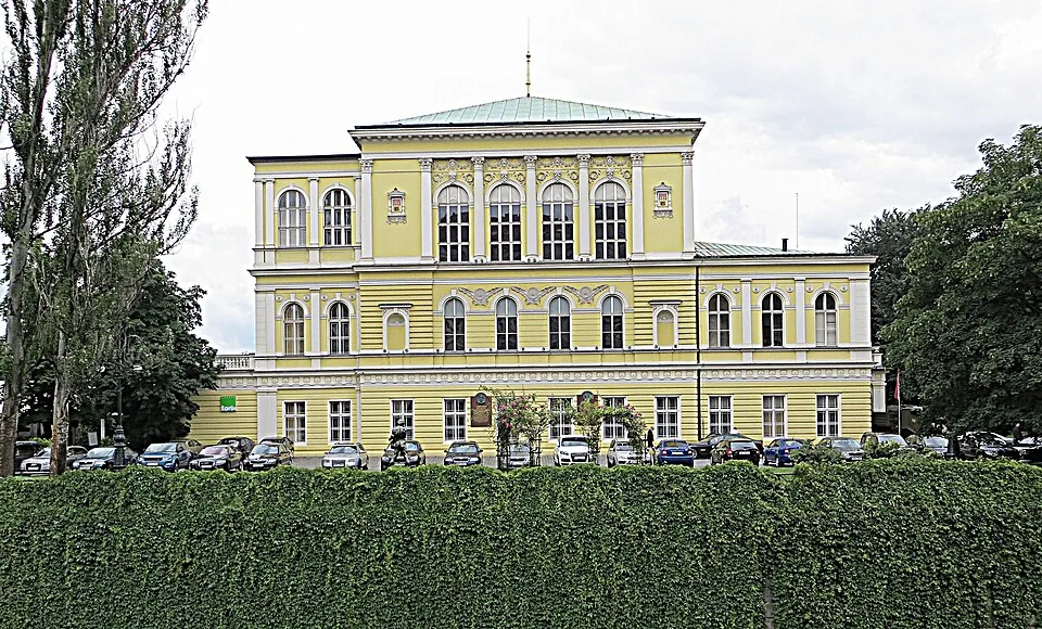Palác Žofín na Slovanském ostrově